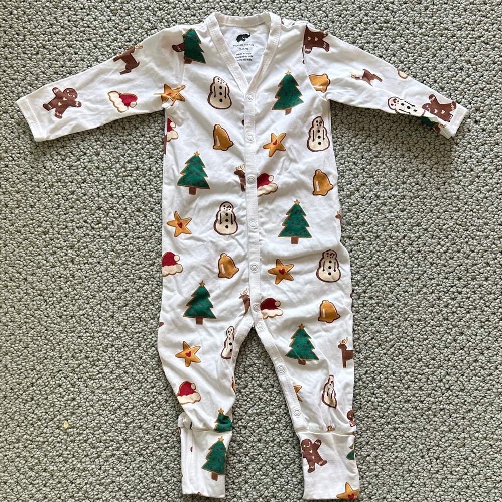 Monica and Andy white gingerbread Christmas gender neutral footie 3-6m